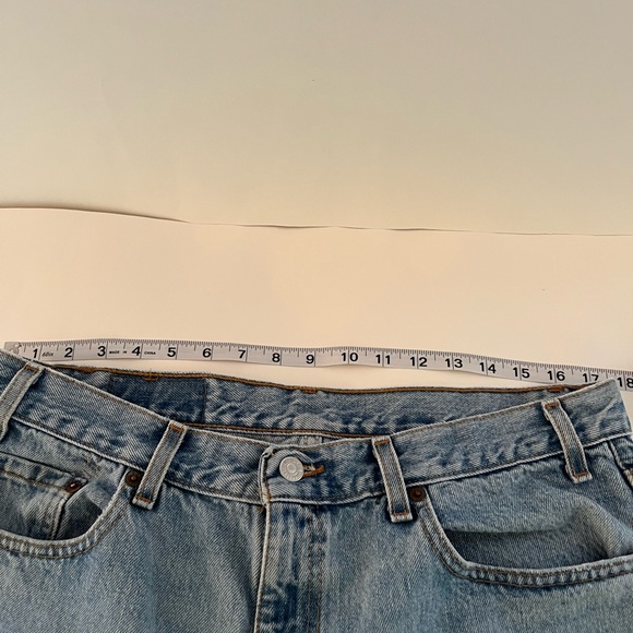 SOLD…On Another Platform! Vintage Levi’s 550 Relaxed Fit High Rise Mom/Dad Jeans - Picture 7 of 12